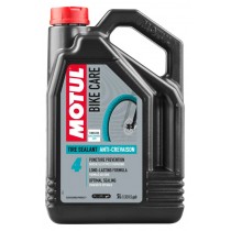 Течност за безкамерни гуми MOTUL Tubeless Tire Sealant 5 литра